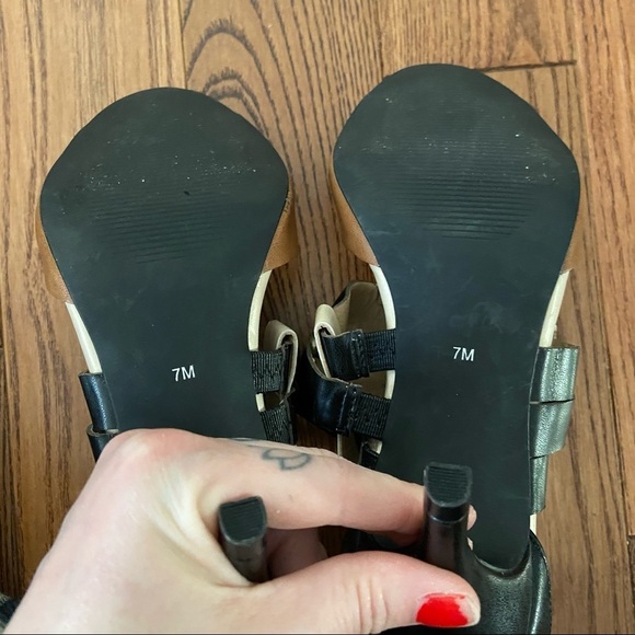 BNWOT G by Guess stiletto  heels size 7 - Picture 7 of 7